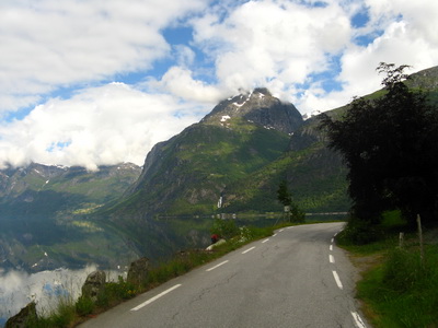 02-havas-hegyek-kozott-a-geirangerfjordig